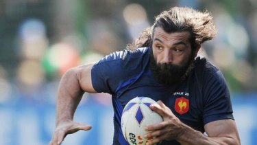 Caveman Chabal In At No 8 For France