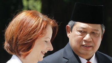 Partners ... Julia Gillard with Dr Yudhoyono.
