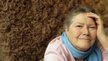 Author Colleen McCullough, in 2008. 