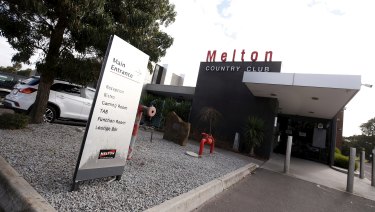 Essendon want to extend their lease of the Melton Country Club, and the operations of their pokies at the venue. 