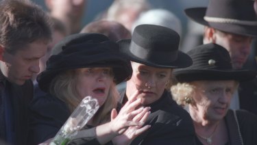 Carolyn Loughton at the funeral of her daughter, Sarah, a victim of the Port Arthur massacre, in 1996.

