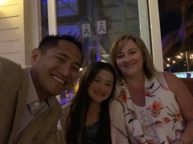 Hoping to get home for Christmas, L-R Raiman Dilag, Laani Dilag, Renae Moncrieff in Canada.