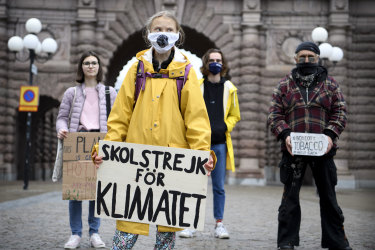 Greta Thunberg urges US voters to support Joe Biden in election