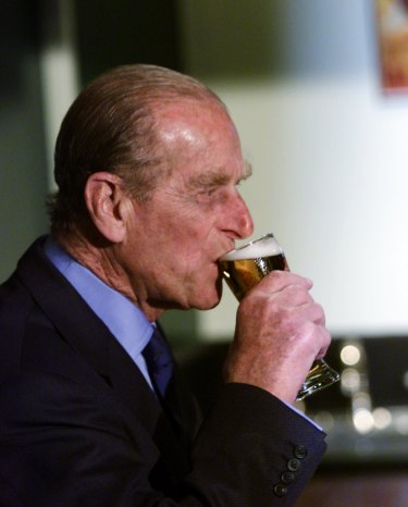 Prince Philip enjoying a beer at the Boags brewery in Launceston in 2000. 