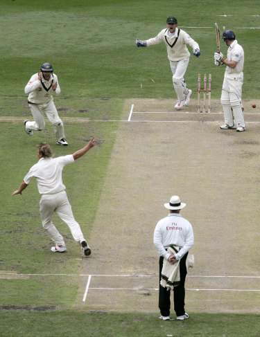 Shane Warne after finally grabbing the all-elusive 700th Test wicket.