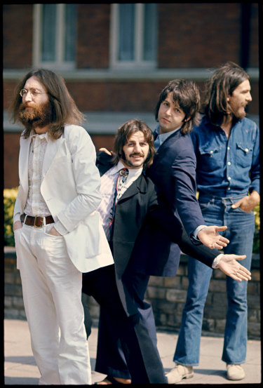 Linda McCartney, The Beatles, Abbey Road, London, 1969