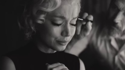 Ana de Armas stuns as Marilyn Monroe in 'Blonde' trailer