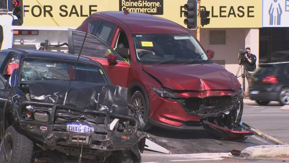 Five people, including two children, have been rushed to hospital after a three car collision in Perth’s north east.
