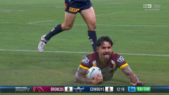 Scott Drinkwater's decision to let the ball bounce had a horrible consequence for the fullback.
