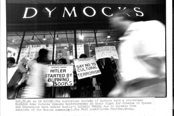 The Australian Society of Authors held a pro-Salman Rushdie demo outside Dymocks Bookstore, 1989.