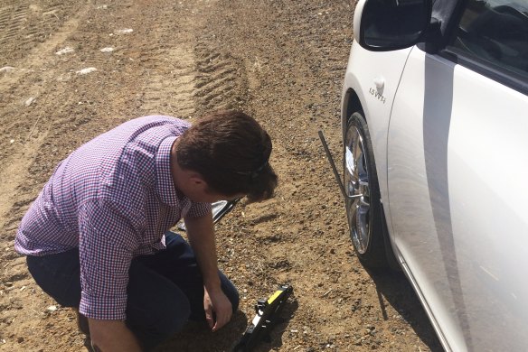 A flat tyre can't stop me from getting to a winery.