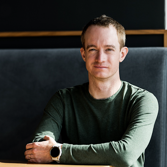 Casey Handmer studied his PhD at Caltech. He later worked at Hyperloop One and NASA in the US, and is the founder of Terraform Industries.