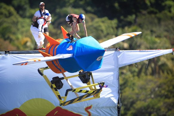 Gallery: Home-made, human-powered flying machines!