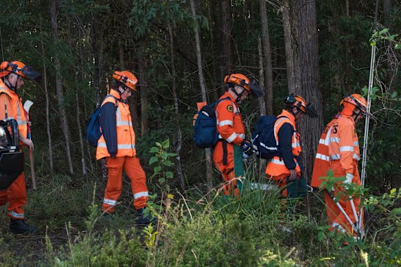 Police and SES returning for second day of a large-scale forensic search in bushlands, Kendall.