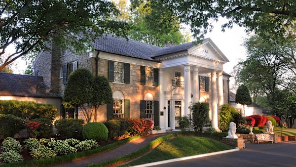 Elvis bought the Graceland mansion for $US102,000 in 1957.