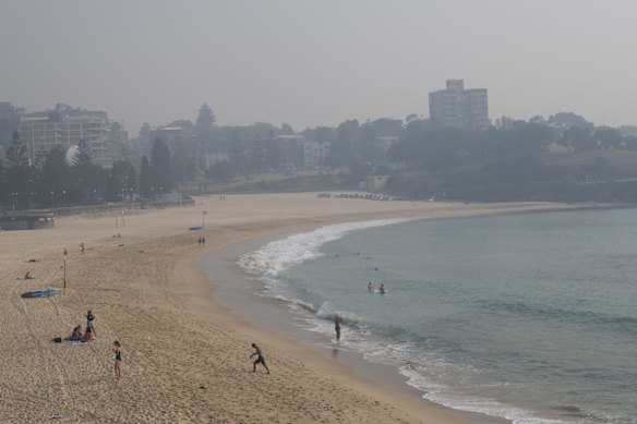 The smoke haze over Coogee Beach.