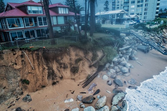 Big swell combined with a high tide damaging Narrabeen beach near Mactier and Wetherill st
Photo Nick Moir 28 July 2020
