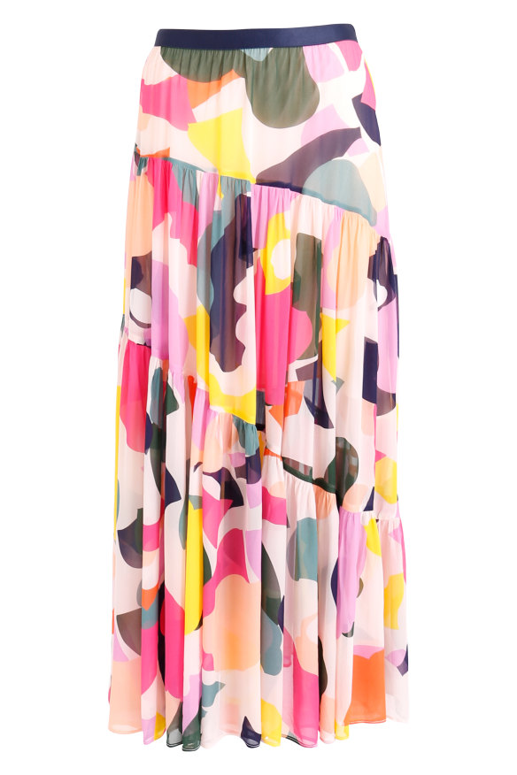 Hang: Ginger and Smart, $529