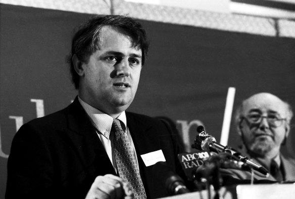 “People fail to understand that the Queen is not the Queen of Australia...” ARM founder members Malcolm Turnbull and Thomas Keneally launch of the Australian Republican Movement at the Regent Hotel, Sydney on 7 July 1991.