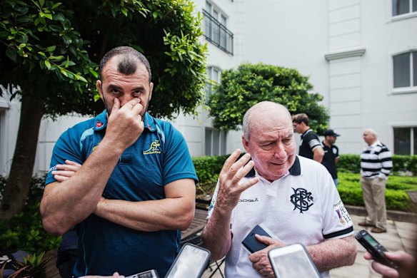 Coaches Michael Cheika and Alan Jones ahead of the Wallabies playing against the Barbarians in 2017.