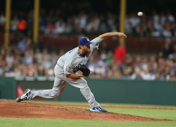 Clayton Kershaw pitching.