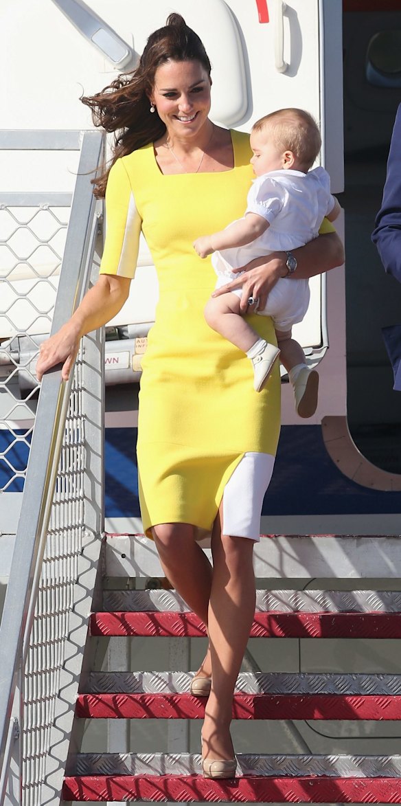 Catherine, Duchess of Cambridge arrive at Sydney Airport on a Australian Airforce 737 aircraft on April 16, 2014 in Sydney, Australia, wearing Roksanda Ilincic.