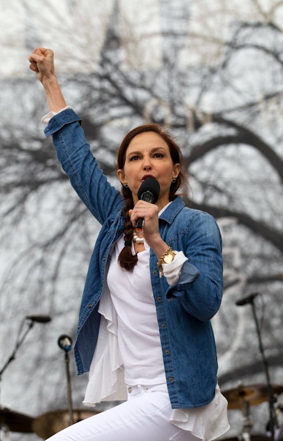 Actress Ashley Judd performs during the Women's March on Washington.