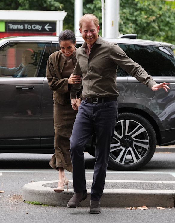Meghan wears the suede utility cocoon bomber and matching skirt from St Agni.  