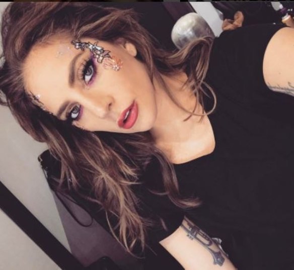 Lady Gaga has been rocking brown locks of late during the filming of A Star was Born, which will also feature Bradley Cooper. But as one of the most renowned hair chameleons in the industry, it wasn't going to take very long for Gaga to experiment with another colour as soon as the filming process wrapped up. So behold the singer's new hue ...