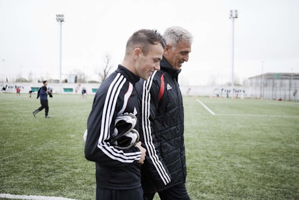 Gavin de Niese training in River Plate Stadium. With one of the youth coaches Buenos Aires Argentina.