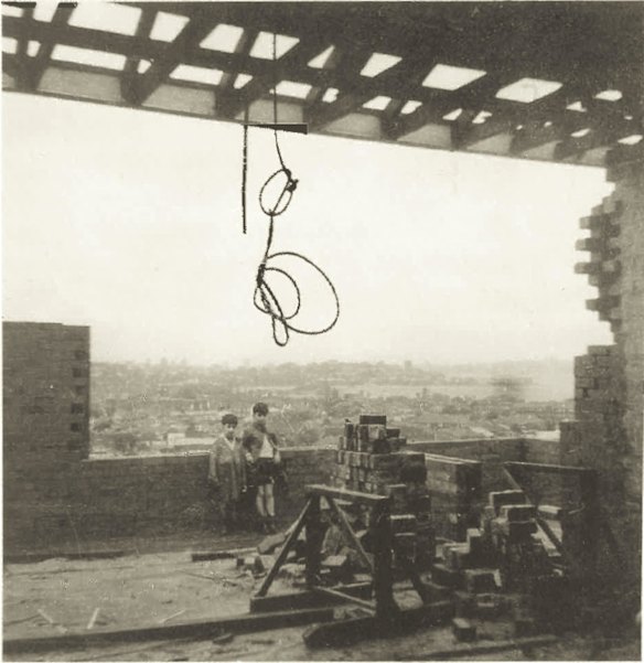The original Lippmann family home in Dover Road, Rose Bay, while under construction.