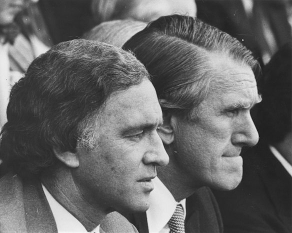 Andrew Peacock and  Malcolm Fraser sitting watching the Cup.