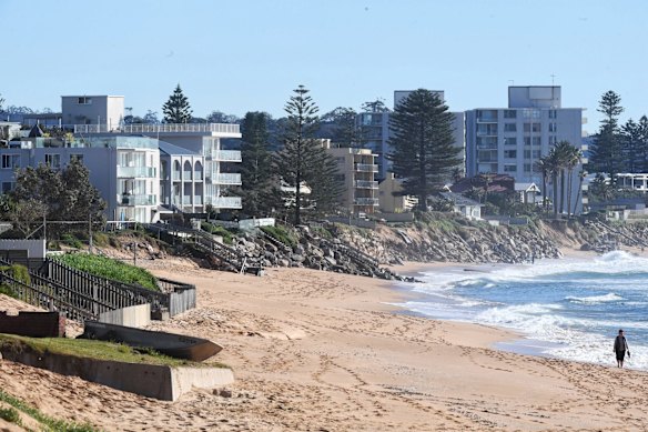 Areas around Collaroy and Narrabeen showing coastal erosion.