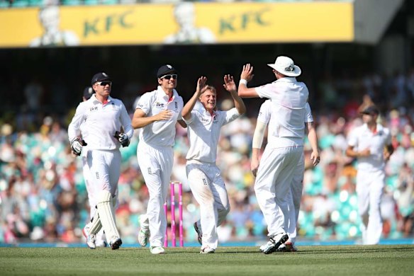 Scott Borthwick celebrates the wicket of Mitchell Johnson.