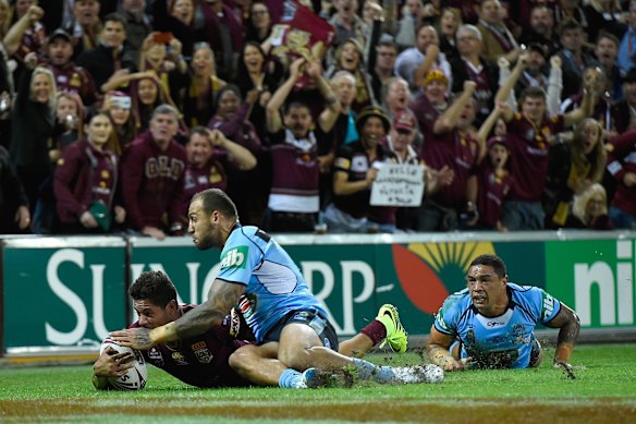 Dane Gagai of the Maroons scores a try