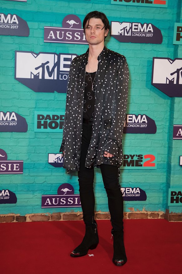 British crooner James Bay who is currently in the studio after an extended break was spotted sporting notably shorter hair to his usual locks.