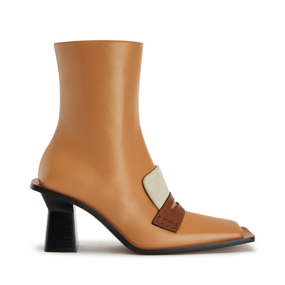 Loewe “80 Desert” square boots.