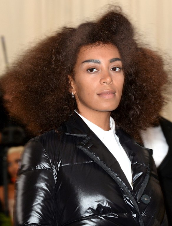 Solange Knowles may sing "Don't touch my hair," but it doesn't mean she has not experimented with colours and cuts over the years. 