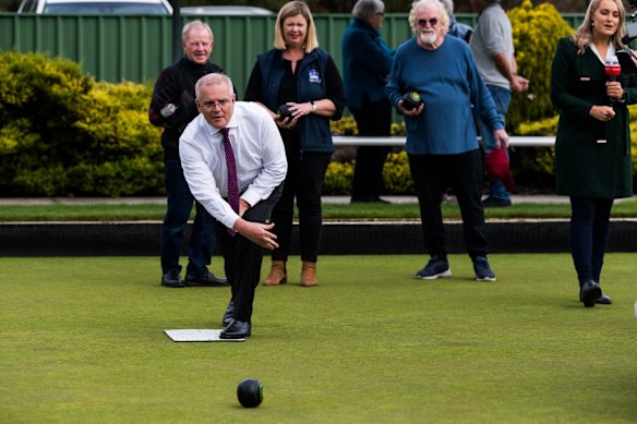 Prime Minister Scott Morrison visits Beauty Point Bowls Club, in the seat of Bass. 