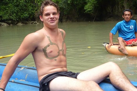 Tourist skylarking before Rome pub crawl death plunge