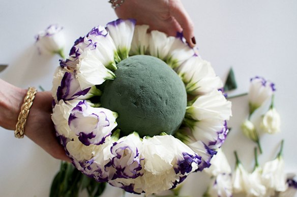 DIY: Floral ball