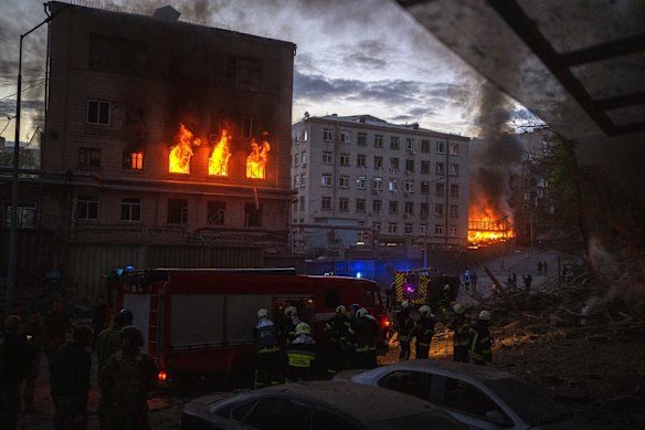 Emergency services are working in the area following an explosion in Kyiv. Russia struck the Ukrainian capital shortly after a meeting between President Volodymyr Zelenskyy and UN Secretary-General Antonio Guterres on Thursday evening.