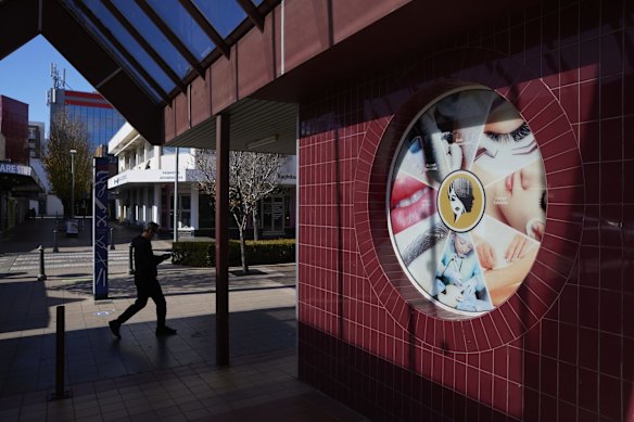 Shoppers in Fairfield before tighter restrictions on movement out of the area come into force. 17 July, 2021.