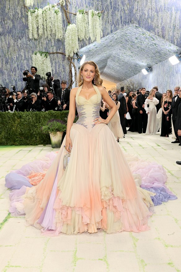 Blake Lively in vintage Versace at the Met Gala.