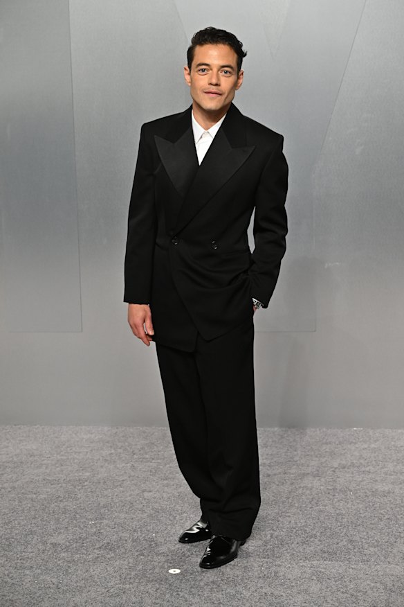 Rami Malek arrives at the Vanity Fair Oscar Party.