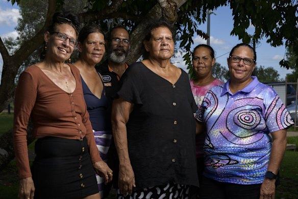 (L-R) Sharon McLennan, Vikkie Hoult, William, Irene McLennan, McLennan,Veronica McLennan and Jeniffer Hale. Stolen Generation survivor Irene McLennan is part of Northern Territory Stolen Generations Class Action. Darwin.