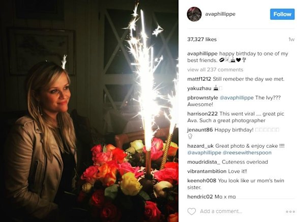 Reese Witherspoon is only "ONE" of her daughter's besties, not her number one. It doesn't seem fair to be honest, Reese doesn't appear to be a regular mum, she's totally a cool mum. As my mum often tells me, "I brought you into this world. I can take you out of it," which is probably the same notice Reese served Ava.