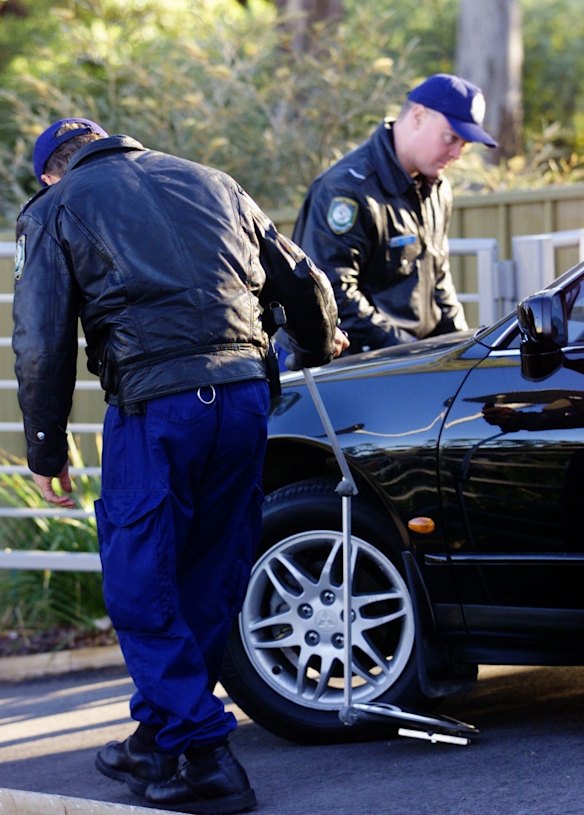 Missing Girls inquest at Toronto Court. High security for Ivan Milat giving evidence today: Police checking for bombs under cars with a special mirror.