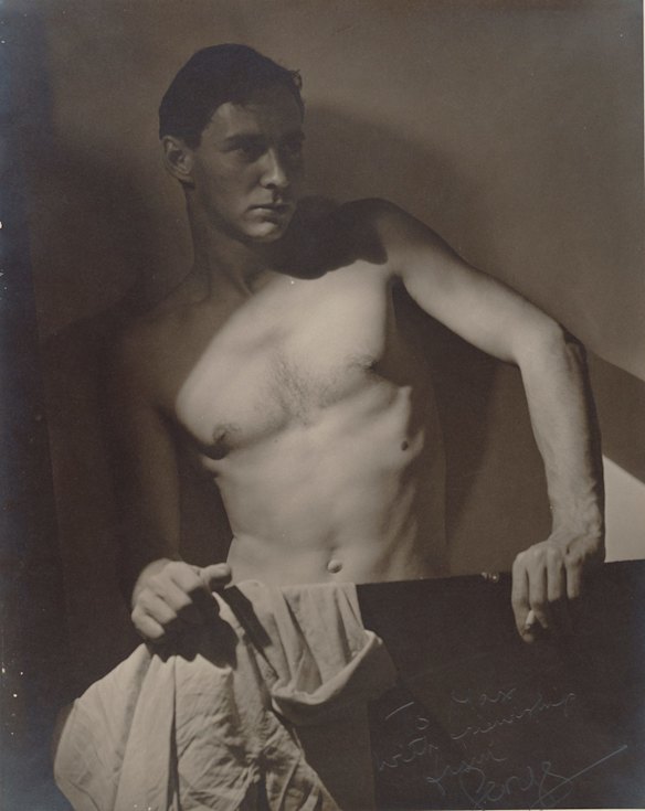 Max after surfing, 1937, by Olive Cotton.