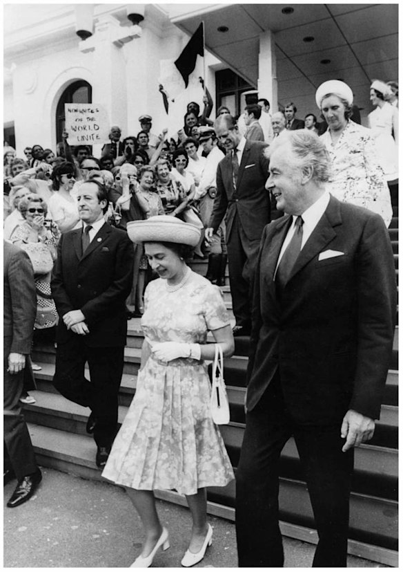 Mr. Gough Whitlam Australian Prime Minister escorts the Queen from parliament house after the parliamentary luncheon. Queen Elizabeth visit to Australia 7th Nov 1973.